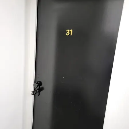 21 1- * Essen